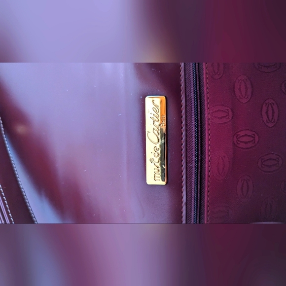 Cartier, Must de Cartier Burgundy Shoulder/ Sling saddle Bag - Picture 12 of 16